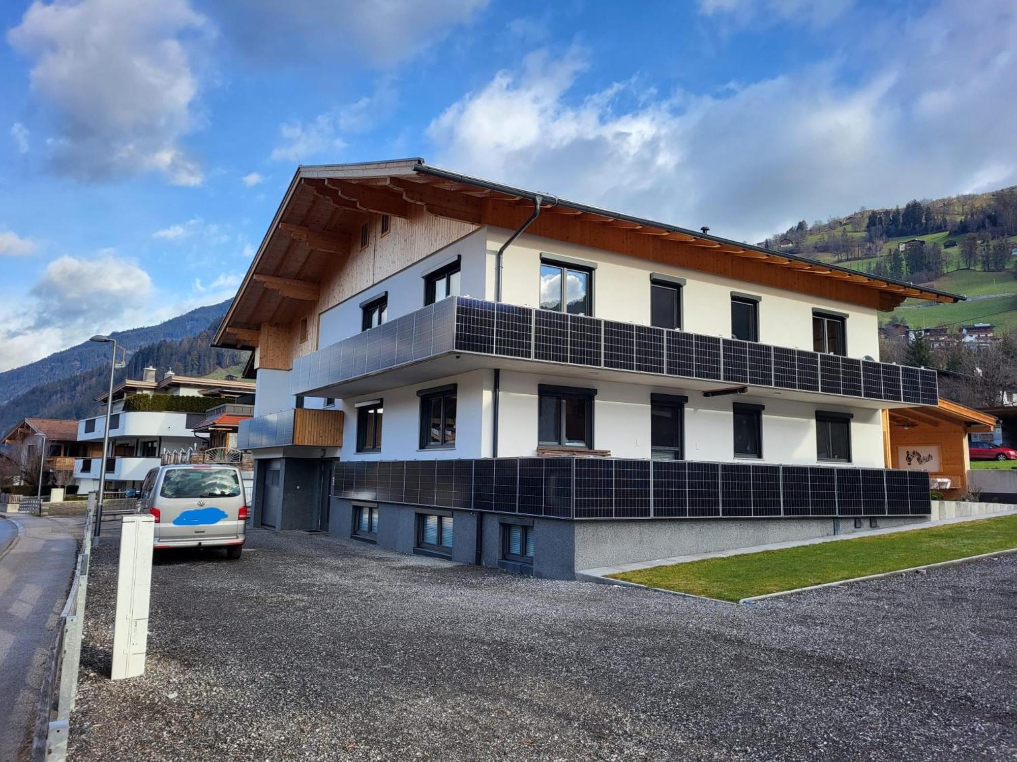 Anna Apartment Stumm